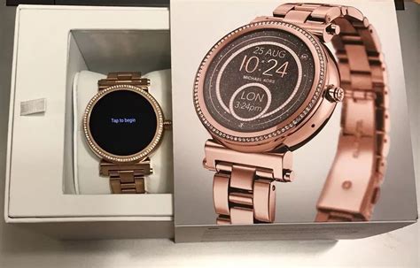 michael kors smartwatch battery